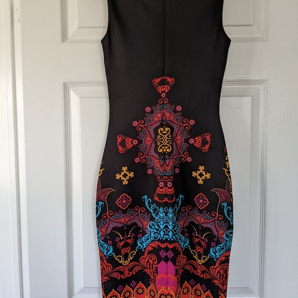 Gently used Bebe pencil dress size XS. - Picture 2 of 3